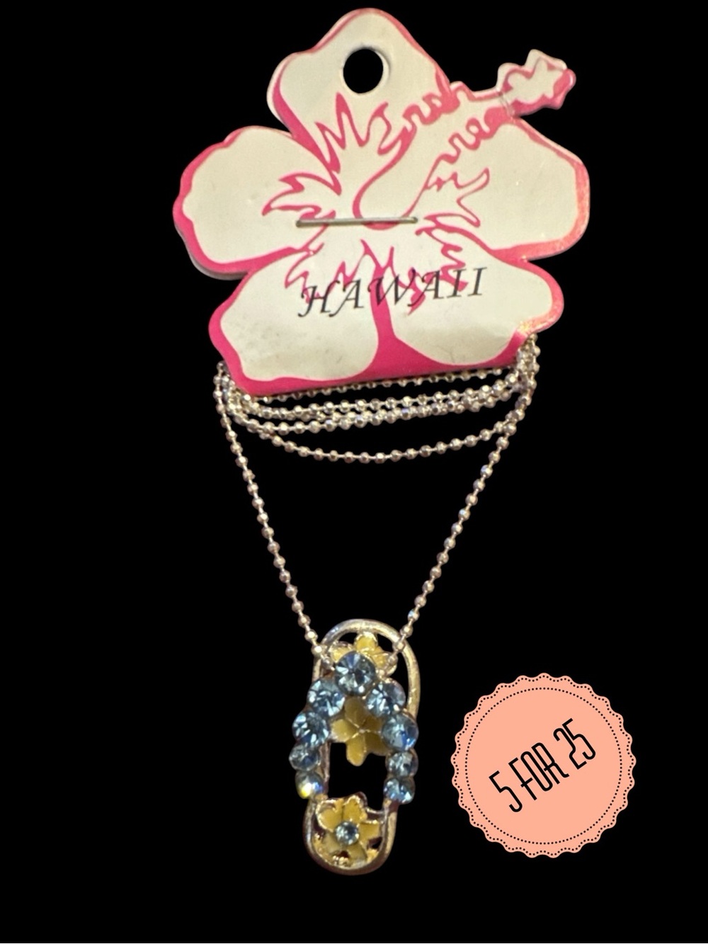 Hawaii Floral Rhinestone Pendant Necklace
